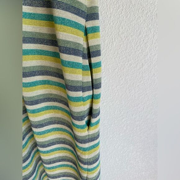 Striped green dress with drawstring waist - Picture 8 of 9